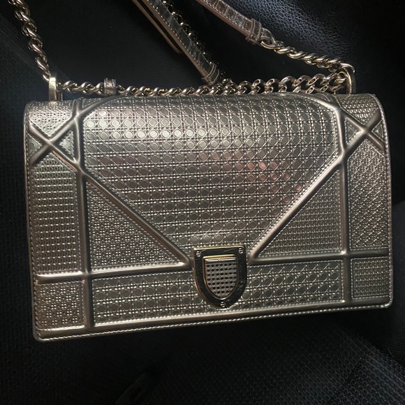 RARE 🔥 Authentic Diorama Calfskin Bag - Picture 7 of 12